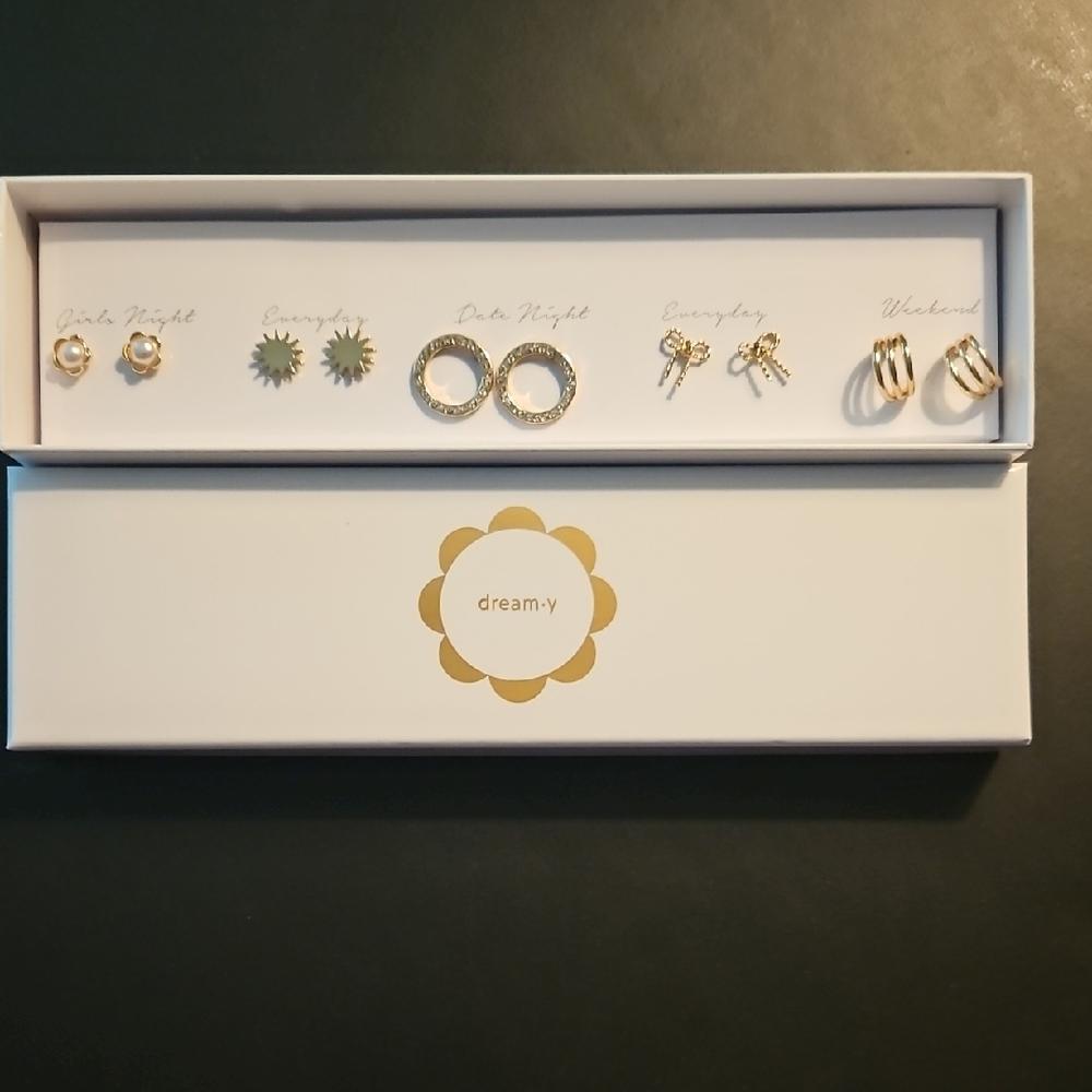 New In BOXGold and Silver Earring Set